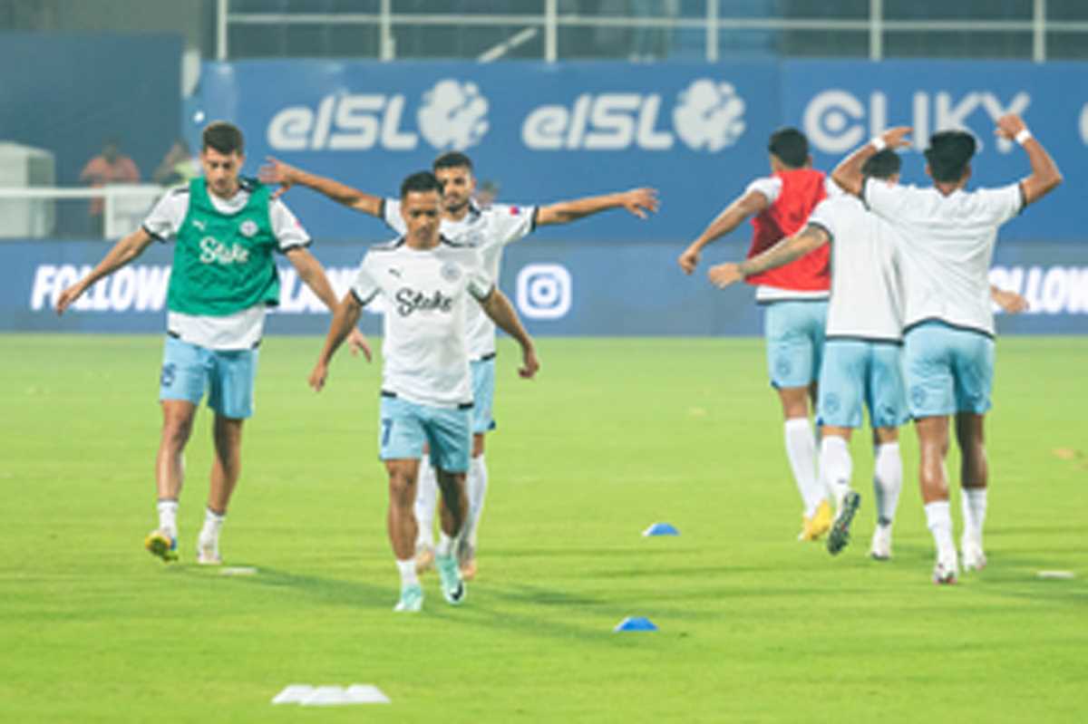 लीग शील्ड की ओर बढ़ रही मुम्बई सिटी एफसी को रोकने उतरेगी हैदराबाद एफसी